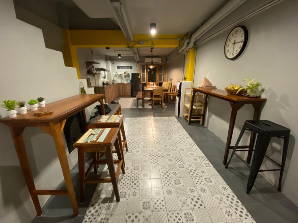 Bangpho Story Hostel Bangkok Kültér fotó