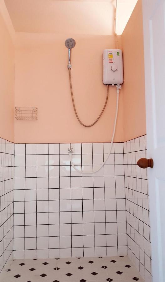 Bangpho Story Hostel Bangkok Kültér fotó