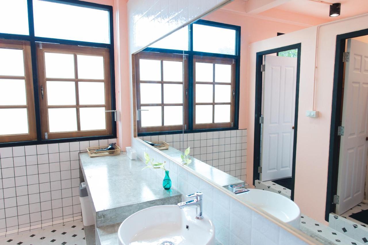 Bangpho Story Hostel Bangkok Kültér fotó