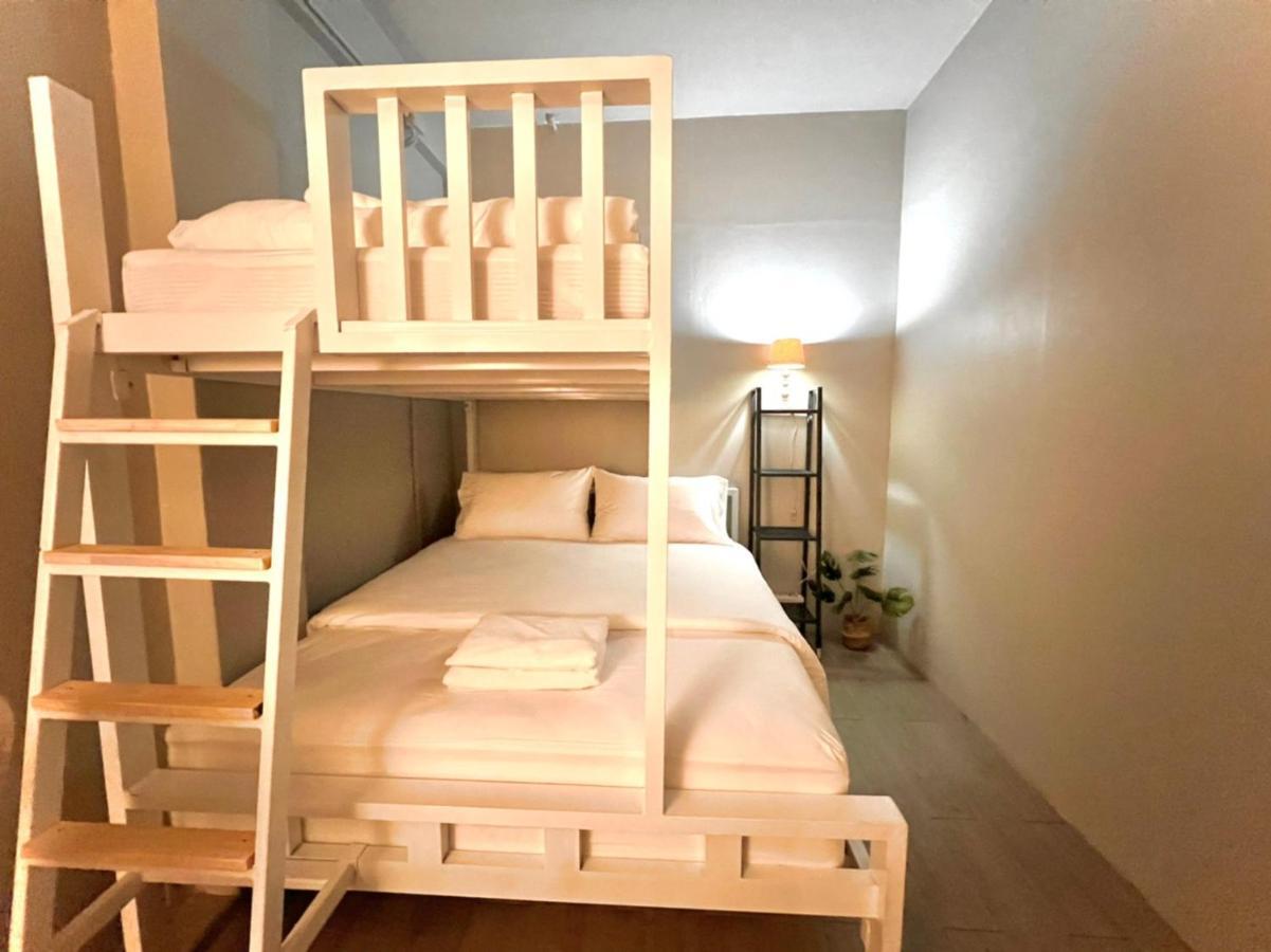 Bangpho Story Hostel Bangkok Kültér fotó