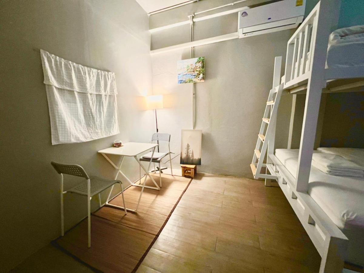 Bangpho Story Hostel Bangkok Kültér fotó